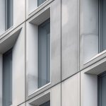 Pełny poradnik dotyczący prawidłowego doboru, osadzenia oraz świadomego korzystania z zbiornika betonowego